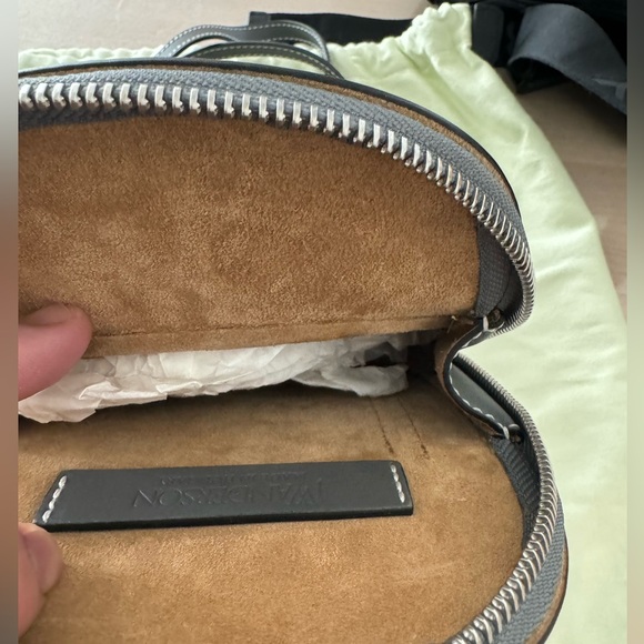 JW ANDERSON leather midi cap bag in gray - Picture 7 of 7